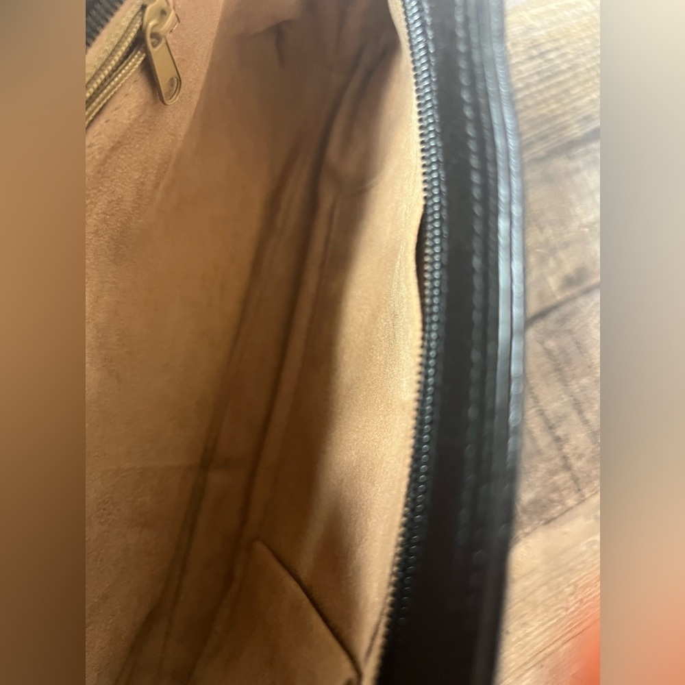 Oroton black leather shoulder handbag - Picture 13 of 15